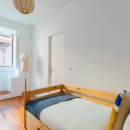 Casa De Santana Ii, *